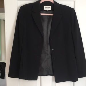 Kasper skirt suit